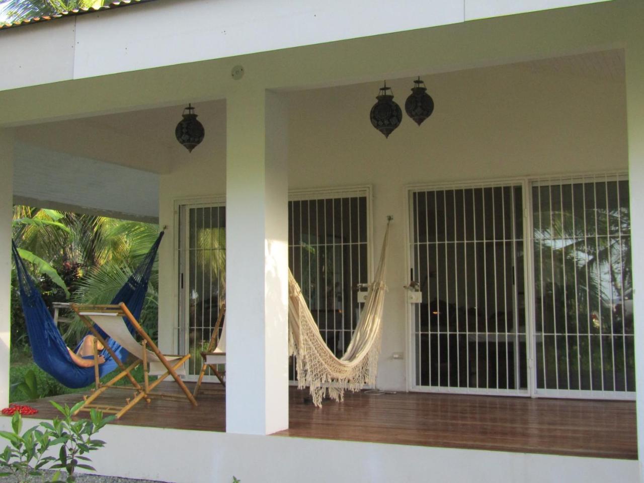 Pineapple House Manzanillo Villa Exteriör bild