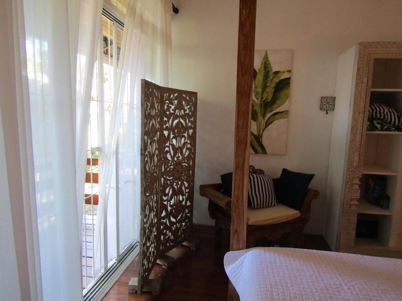 Pineapple House Manzanillo Villa Exteriör bild