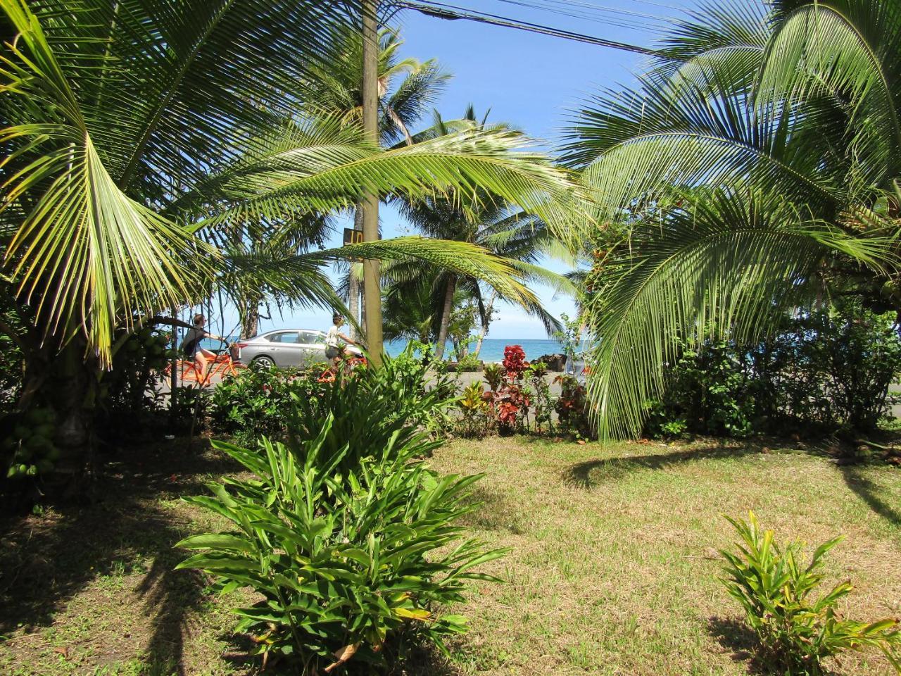 Pineapple House Manzanillo Villa Exteriör bild